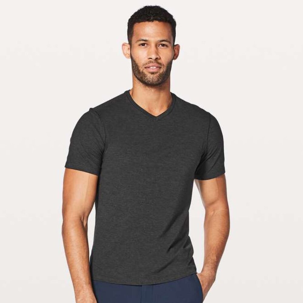 Lululemon Men's 5 Year Basic V *Updated Fit - Heathered Black